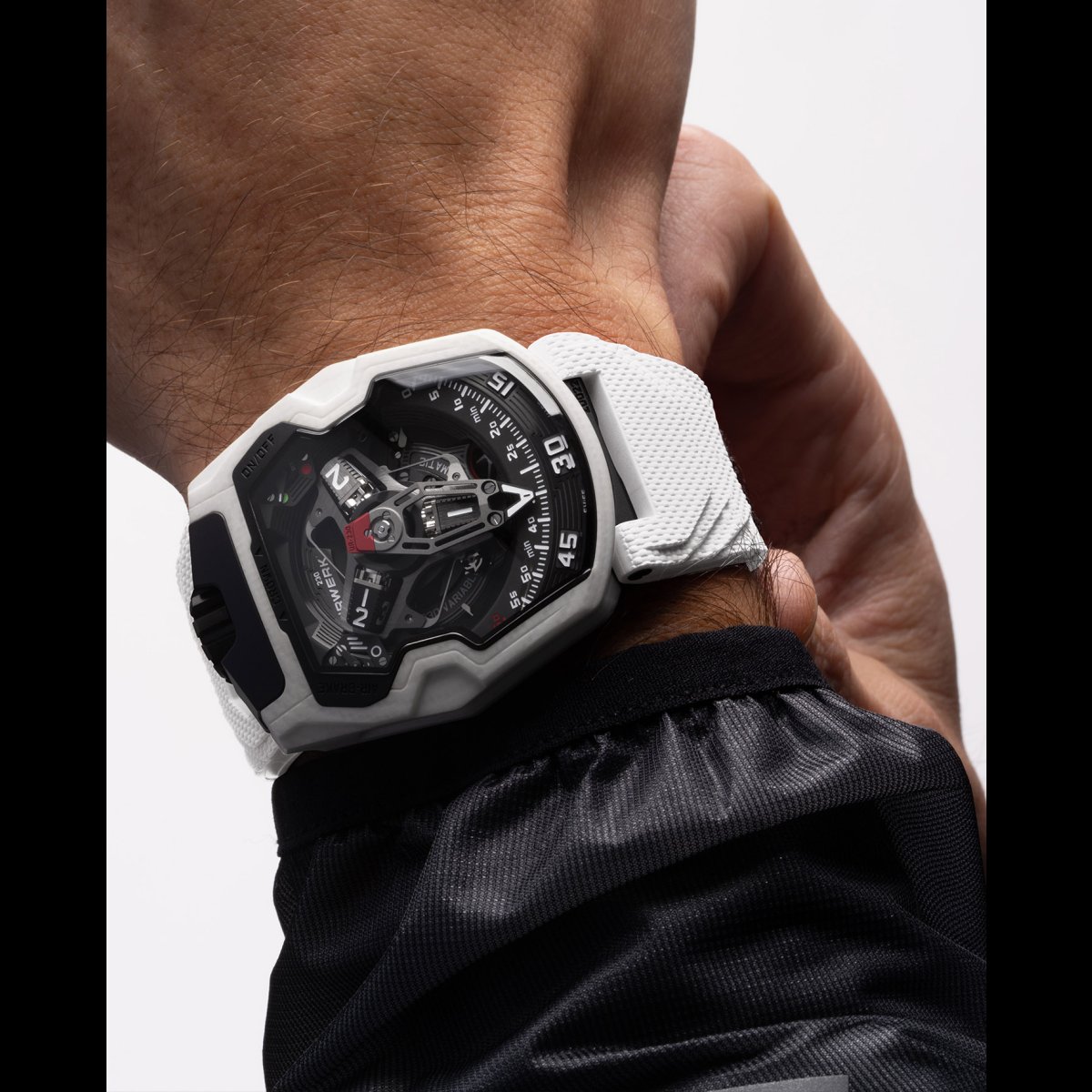 URWERK UR-230 Polaris